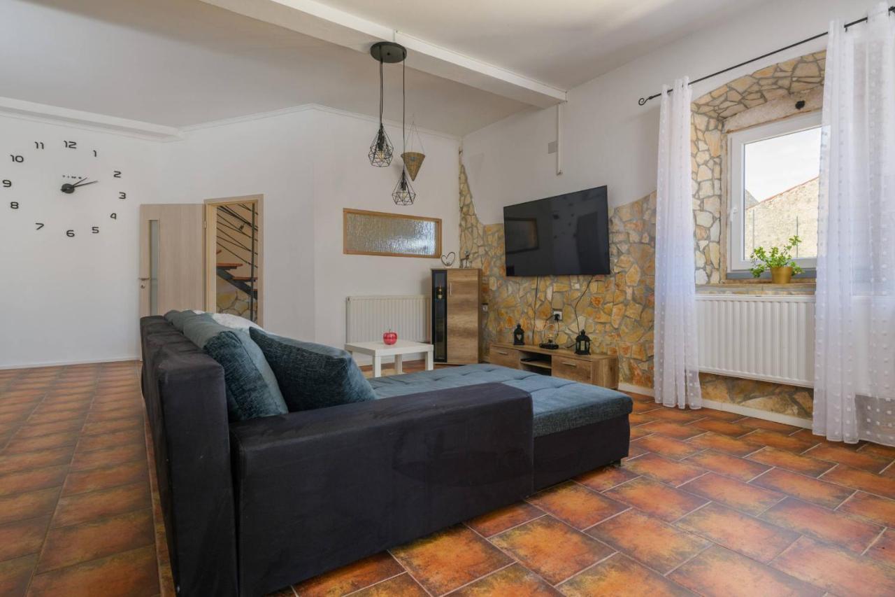 Holiday House Boky Vodnjan Buitenkant foto