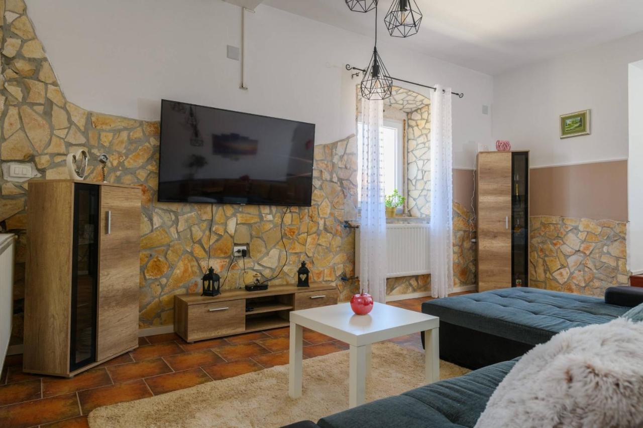 Holiday House Boky Vodnjan Buitenkant foto